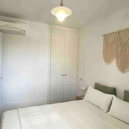 Stylish And Comfortable One Bedroom With Sea View Lägenhet
