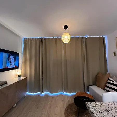 Lägenhet Stylish And Comfortable One Bedroom With Sea View Torremolinos