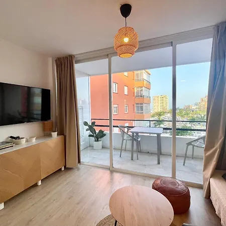 Stylish And Comfortable One Bedroom With Sea View Torremolinos