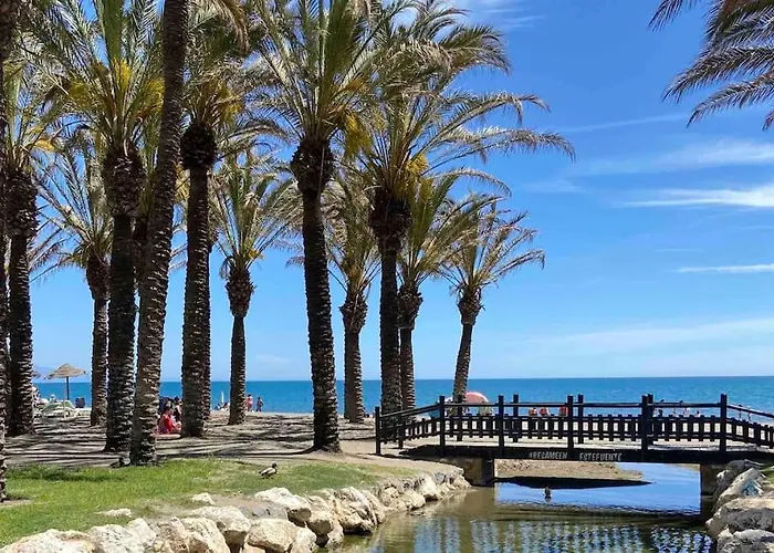 Stylish And Comfortable One Bedroom With Sea View