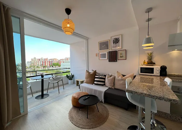 Stylish And Comfortable One Bedroom With Sea View Torremolinos