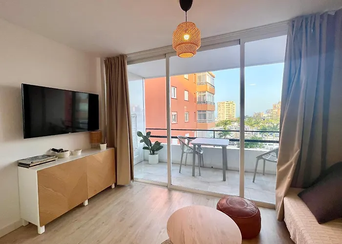 Stylish And Comfortable One Bedroom With Sea View Torremolinos