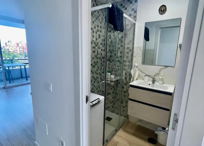 Stylish And Comfortable One Bedroom With Sea View Torremolinos